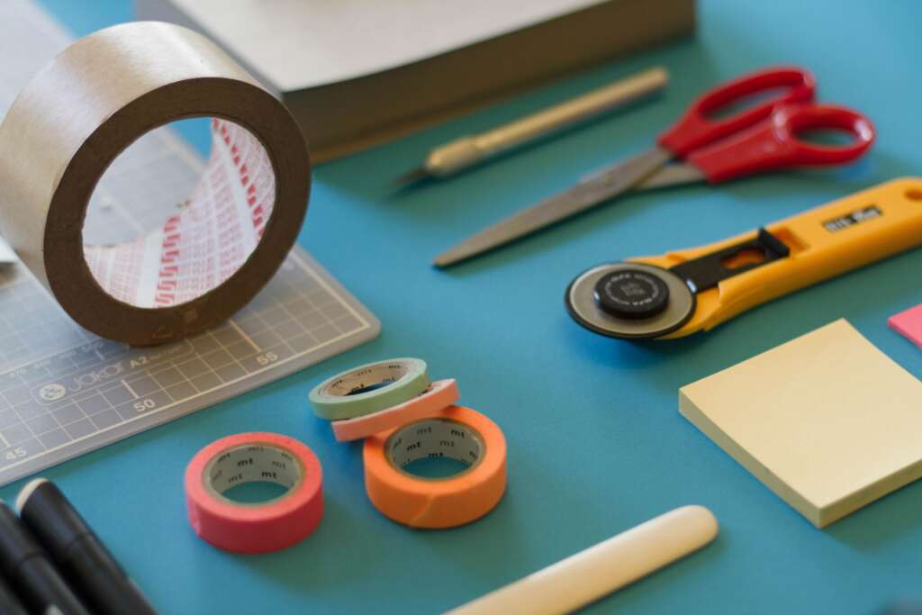 Desk items that can slash | active shooter training